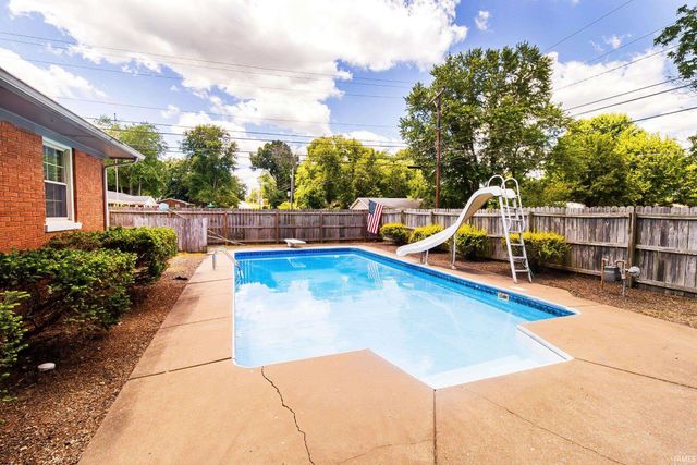 502 E Jefferson Avenue, Chandler, IN 47610