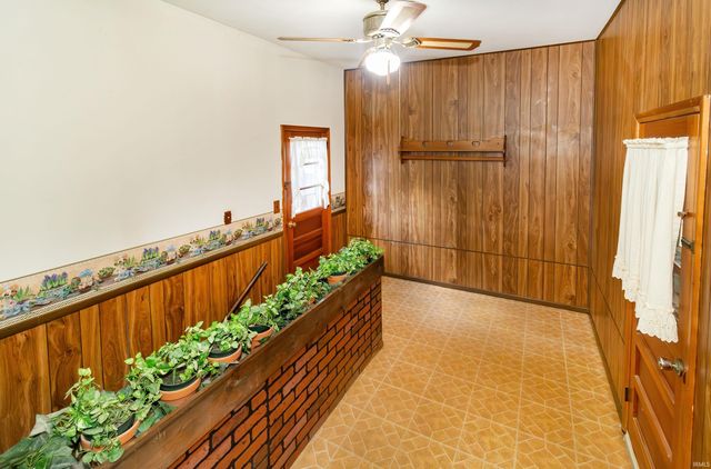 502 E Jefferson Avenue, Chandler, IN 47610