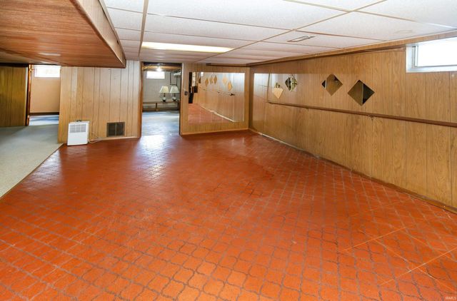 502 E Jefferson Avenue, Chandler, IN 47610