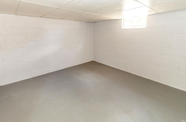 502 E Jefferson Avenue, Chandler, IN 47610
