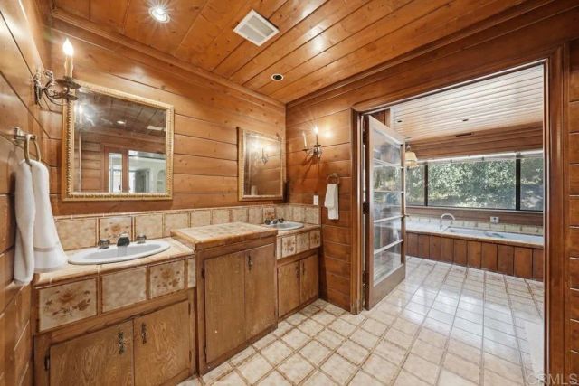 2362 Huffstatler Street, Fallbrook, CA 92028