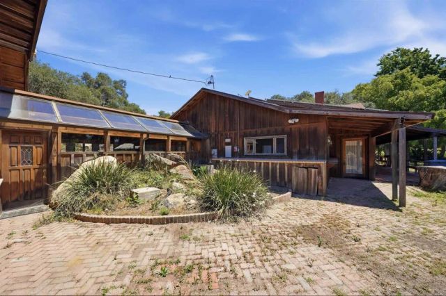 2362 Huffstatler Street, Fallbrook, CA 92028