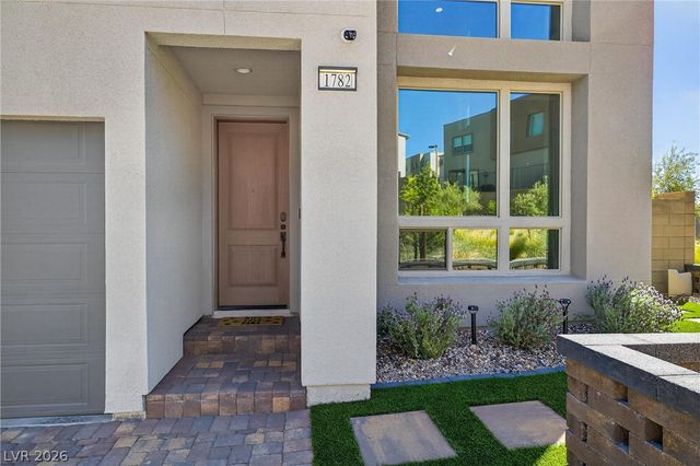 1782 Sparrow Song Court, Las Vegas, NV 89138
