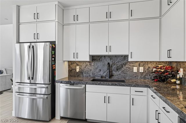 1782 Sparrow Song Court, Las Vegas, NV 89138