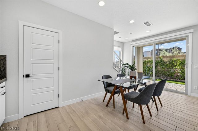 1782 Sparrow Song Court, Las Vegas, NV 89138