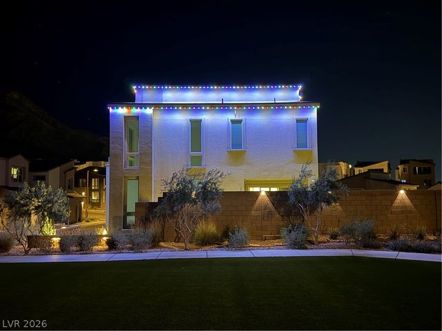 1782 Sparrow Song Court, Las Vegas, NV 89138