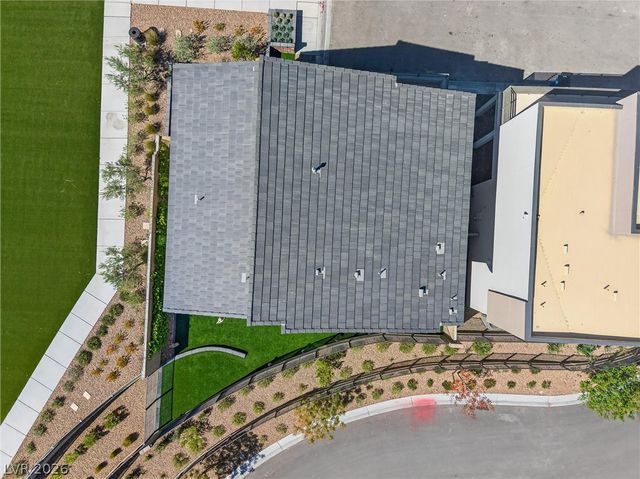 1782 Sparrow Song Court, Las Vegas, NV 89138