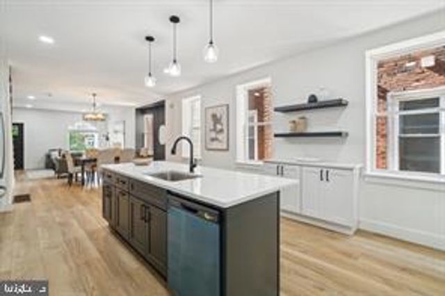 642 S 51ST ST, Philadelphia, PA 19143