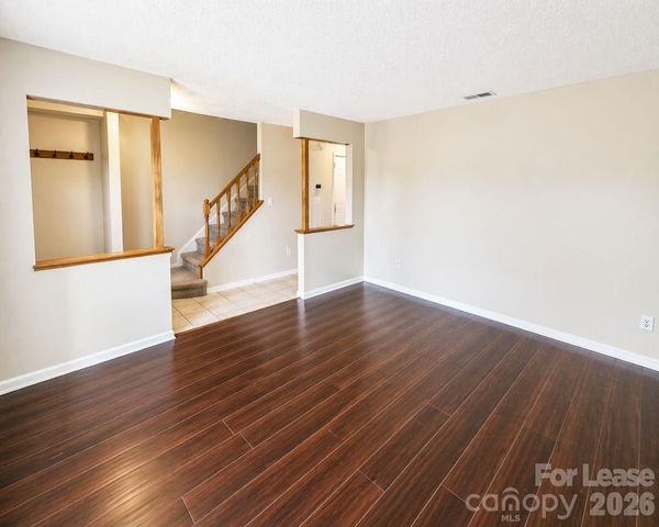 9456 Lexington Circle D, Charlotte, NC 28213