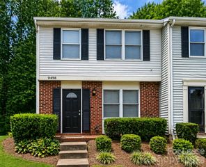 9456 Lexington Circle D, Charlotte, NC 28213