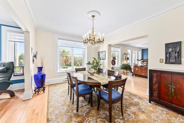 777 N Prospect AVENUE #203, Milwaukee, WI 53202