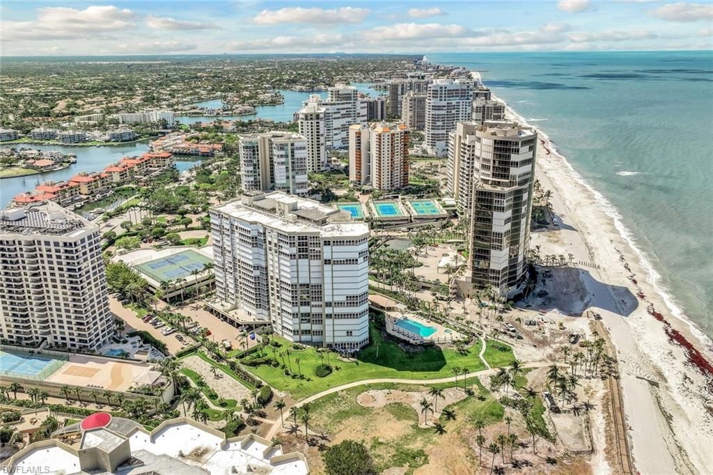 4401 Gulf Shore BLVD N 1104, NAPLES, FL 34103 — exterior
