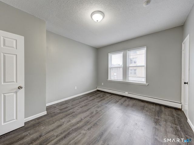 100 Broad Street 2W, New Britain, CT 06053