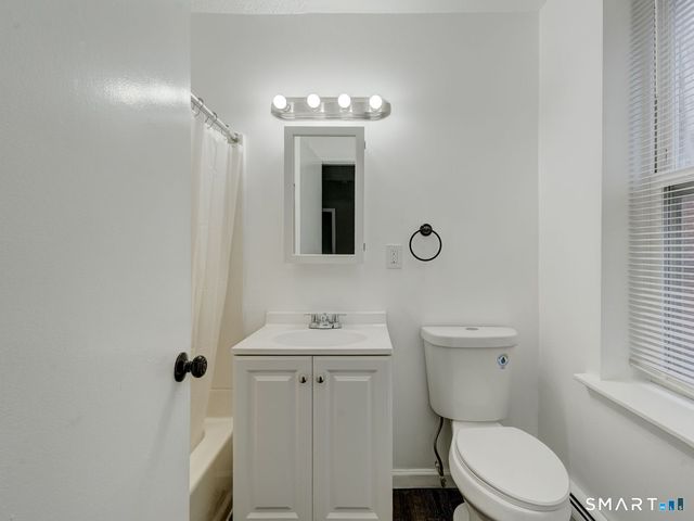 100 Broad Street 2W, New Britain, CT 06053