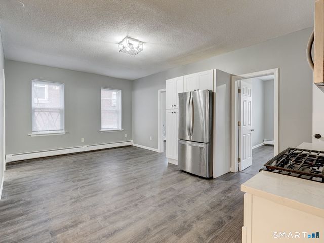 100 Broad Street 2W, New Britain, CT 06053