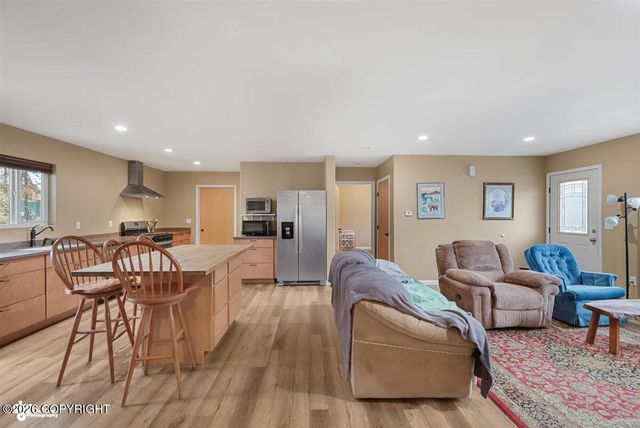 3946 S France Court, Big Lake, AK 99652