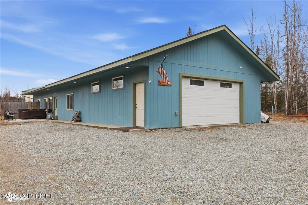 3946 S France Court, Big Lake, AK 99652