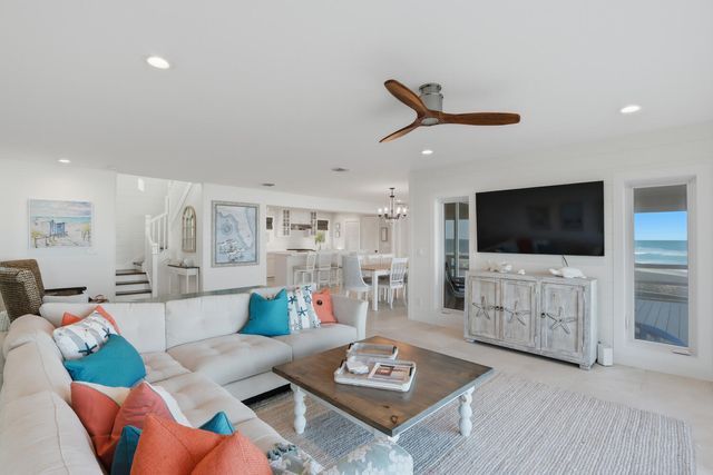 1031 SE Macarthur Boulevard, Stuart, FL 34996