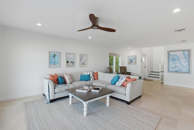 1031 SE Macarthur Boulevard, Stuart, FL 34996