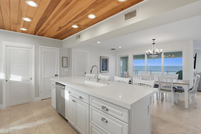 1031 SE Macarthur Boulevard, Stuart, FL 34996