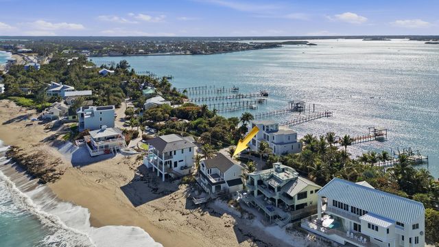 1031 SE Macarthur Boulevard, Stuart, FL 34996