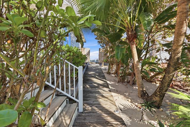 1031 SE Macarthur Boulevard, Stuart, FL 34996