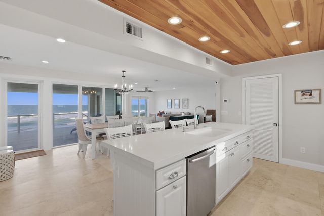 1031 SE Macarthur Boulevard, Stuart, FL 34996