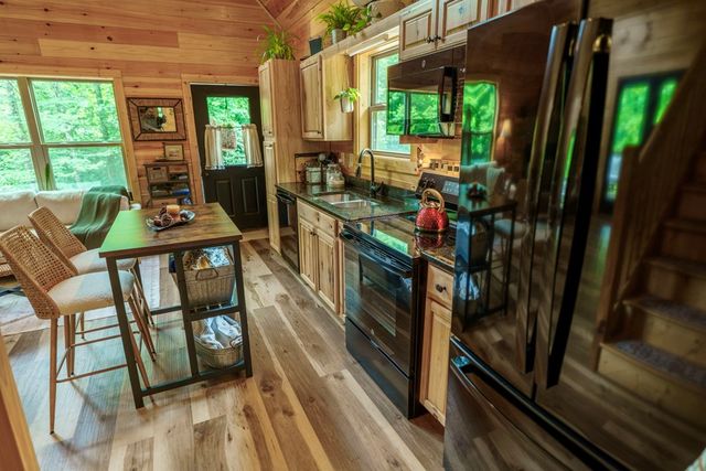 680 Deerfield Drive, Murphy, NC 28906