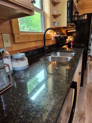 680 Deerfield Drive, Murphy, NC 28906