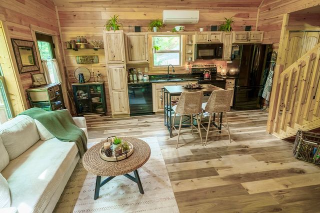 680 Deerfield Drive, Murphy, NC 28906