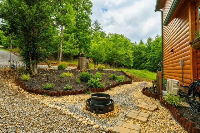 680 Deerfield Drive, Murphy, NC 28906