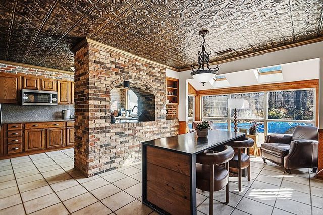 19125 Kanis Road, Little Rock, AR 72223