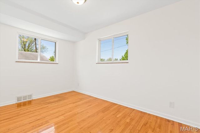 656 Beatrice Avenue, St Louis, MO 63125