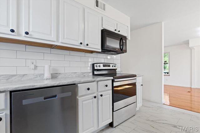 656 Beatrice Avenue, St Louis, MO 63125