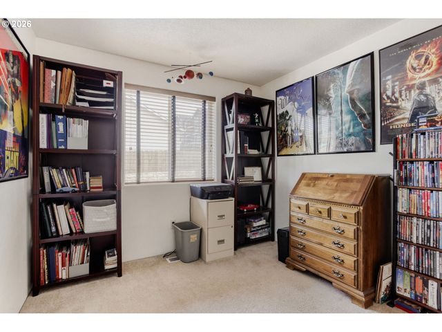 21880 PALISADE Pl, Fairview, OR 97024