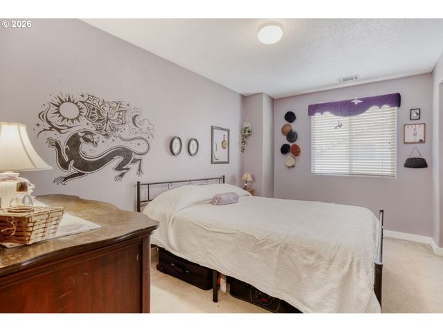 21880 PALISADE Pl, Fairview, OR 97024