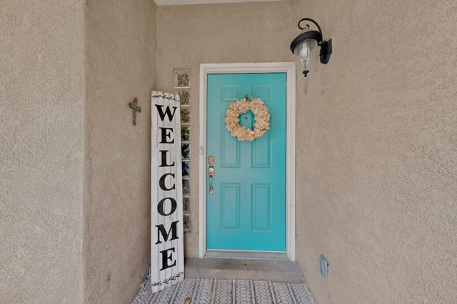 5131 Rose Quartz Avenue NW, Albuquerque, NM 87114