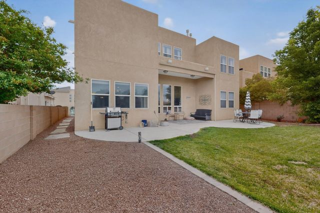 5131 Rose Quartz Avenue NW, Albuquerque, NM 87114