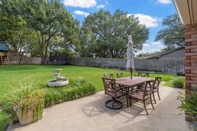 3733 Laguna Vista Drive, Waco, TX 76708