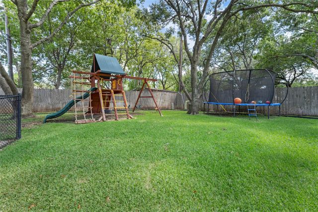 3733 Laguna Vista Drive, Waco, TX 76708