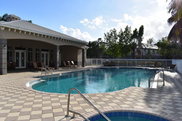 1954 Marsh Harbor Drive 101, Riviera Beach, FL 33404