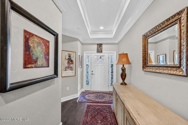 2 Vizcaya Drive, Monroe, NJ 08831