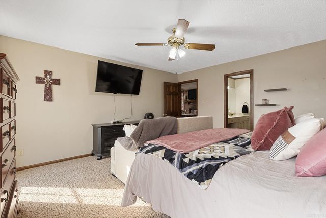 52 Dove Creek Circle, North Little Rock, AR 72116