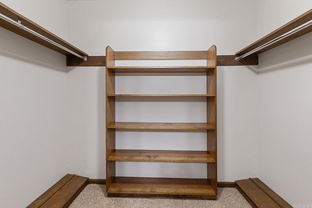 52 Dove Creek Circle, North Little Rock, AR 72116