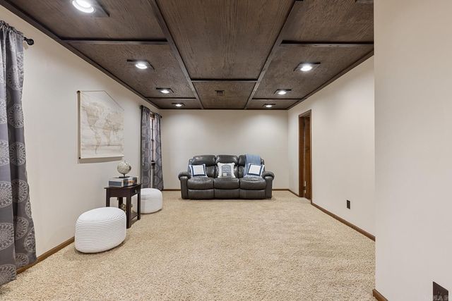 52 Dove Creek Circle, North Little Rock, AR 72116