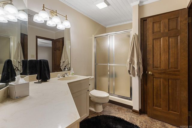 52 Dove Creek Circle, North Little Rock, AR 72116