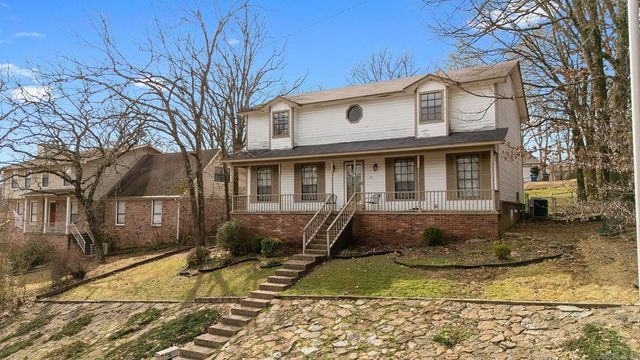 52 Dove Creek Circle, North Little Rock, AR 72116