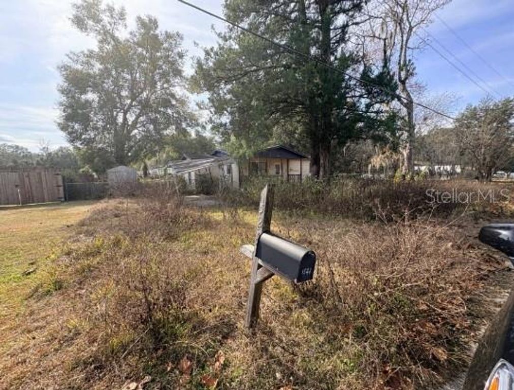 Image 1 of property listing at 1522 NE 21ST STREET, Ocala, FL 34470