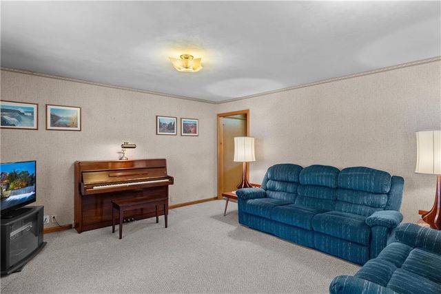 603 SE 3rd Street, Lee's Summit, MO 64063