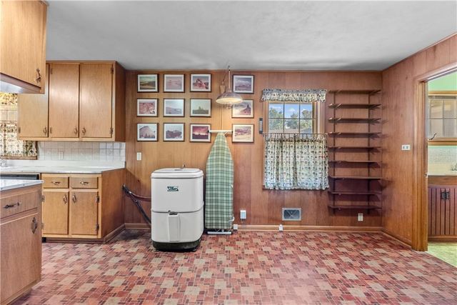 603 SE 3rd Street, Lee's Summit, MO 64063